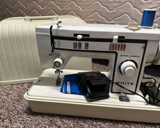 White 1066 Sewing Machine with Case