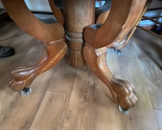 Oak Claw foot table