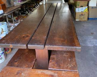 PICNIC TABLE W/BENCHES