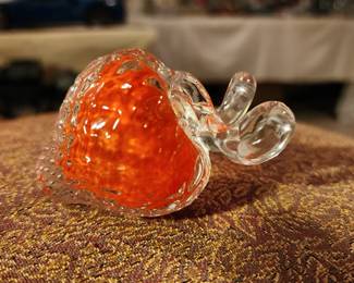 Levay Art Crystal Glass Strawberry Red Paperweight