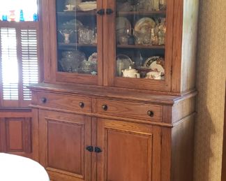 2 piece dining room breakfront hutch
