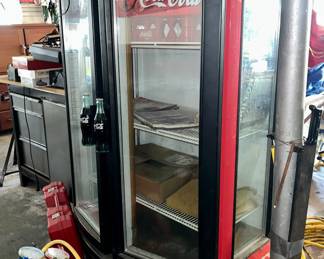 VINTAGE 2 DOOR COCA COLA COOLER - WORKING CONDITION