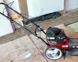CRAFTSMAN GAS POWERED WEED TRIMMER