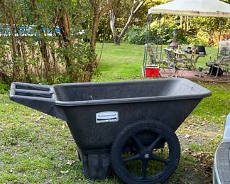 RUBBERMAID WHEEL BARROW