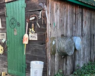MORE COUNTRY ANTIQUE ITEMS, GALVANIZED WASH TUBS