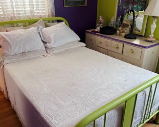 Antique bed , dresser & chest of drawers - priced separately 