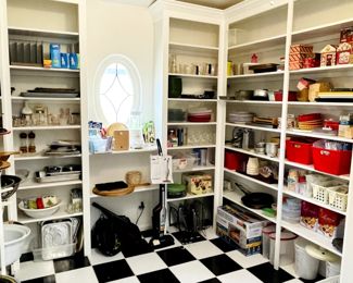 Party Supplies & Entertainment Supplies