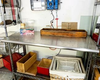 Stainless Steel Restaurant Worktable with Undershelf