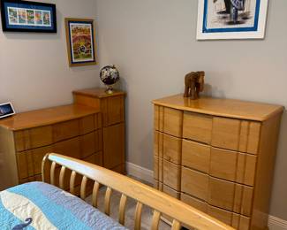 Bedroom set 
Double bed
Dresser
Dresser/changing table