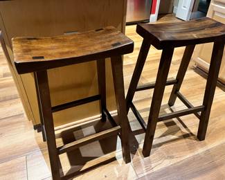 Wooden barstools 