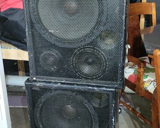 Pair of vintage speakers