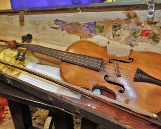 Vintage violin