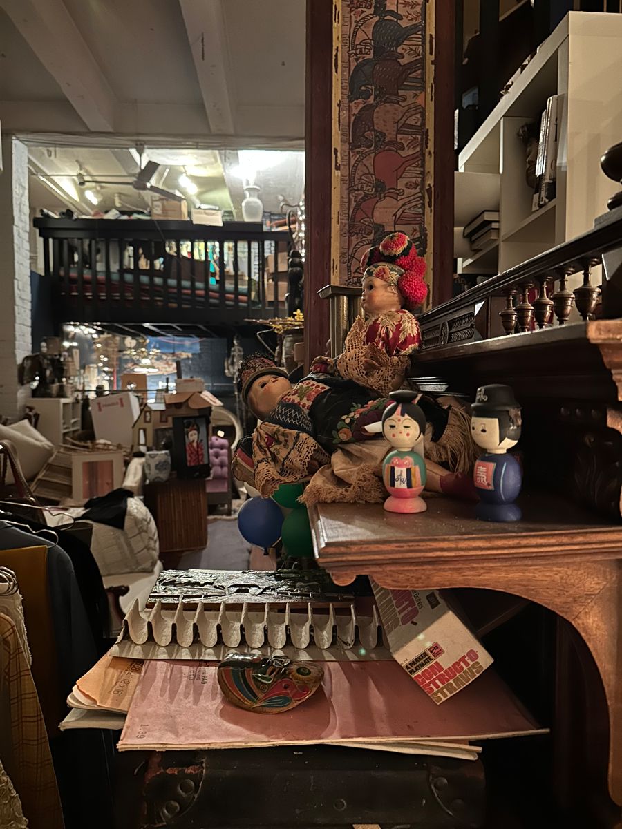 Pink Estate Sales Pink Warehouse! Tons... starts on 9/9/2023