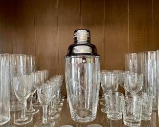 Mid Century Shaker and huge collection of matching glasses 1950s Vintage Tall Chinoiserie Bamboo Motif Glasses