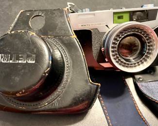 Vintage Petri Camera