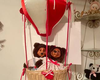 Robert Raikes Valentine Bears