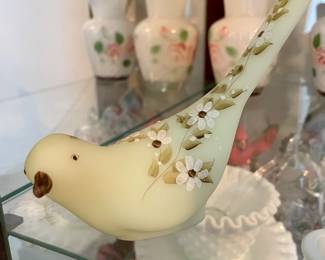 Happiness Fenton Bird. Uranium. Almost All Fenton Signed. 