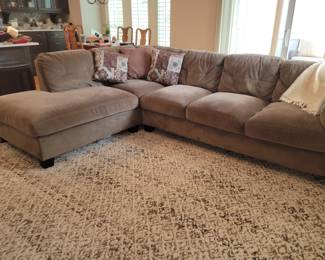 Nice, comfy sectional