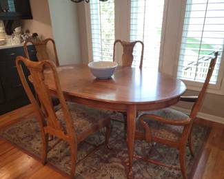 Kitchen table & chairs