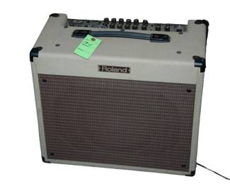 ROLAND BLUES CUBE GUITAR AMP