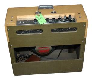 GUILD 100 J MASTERAMP Guitar amp