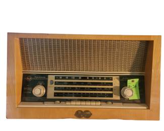 RCA International radio