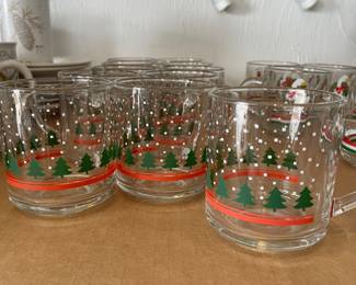 Libbey winter wonderland mugs 