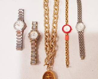 Vintage costume jewelry 75% off Saturday 