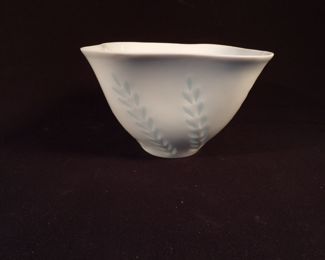 Friedl Holzer Kjellberg Rice Vase Arabia Finland 1946