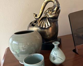 Carolyn Kinder Collection Elephant Heavy Bookend