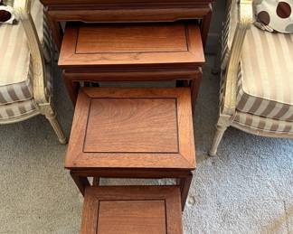 Set of 4 Pocket Tables