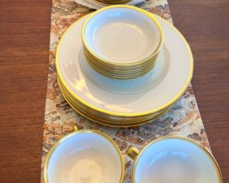 Tuxedo by Lenox Dinnerware Set - J-33