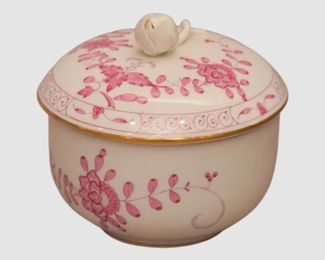 13. Meissen Sugar Bowl Lid Indian Painting Pink