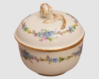 35. Meissen Porcelain Round Lidded Jar