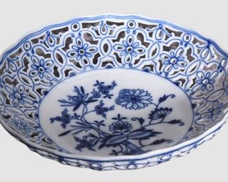 100. Meissen Blue Onion Bowl