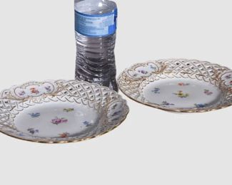121. Pair Meissen Reticulated Edge Plates
