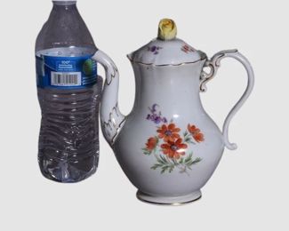 157. Meissen Floral Pattern Coffee Pot