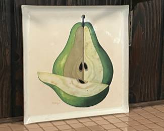 Cool, large pear tray
