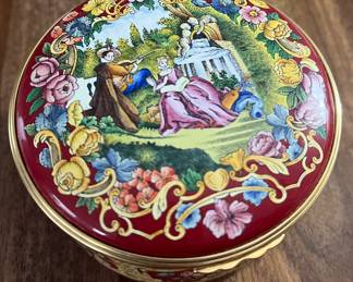 Limoges round mysic boxes