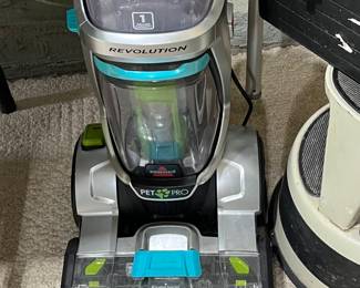 Bissell Pet Pro carpet shampooer