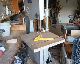 Jet 14" Metal/Wood Cutting Band Saw - JBS-14MW