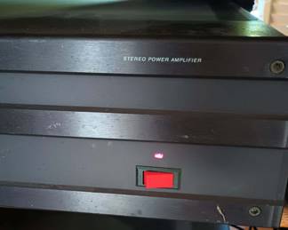 B&K Components Amplifier - EX4420