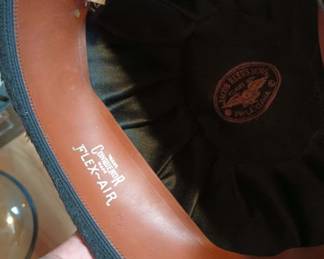 1938 Jacob Reed’s Sons US Navy Lieutenant Bicorn Hat, Epaulets, Sword Belt in Case