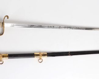 https://www.liveauctioneers.com/catalog/301199_edged-weapons-firearms-antiquities-and-more/