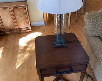 End table