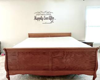 KING SLEIGH BED