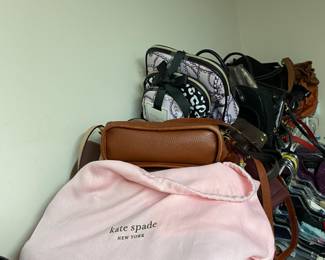 Too many cute purses!