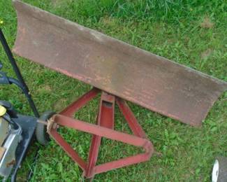 GARDEN TRACTOR BLADE