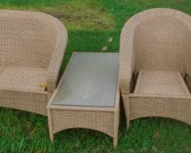 WICKER PATIO SET
