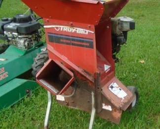 TROY BILT CHIPPER SHREDDER